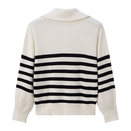 Turtle Neck Sweater (short zip)