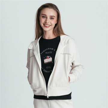Lightweight Interlock Windbreaker